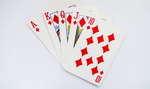 如何正确建立三扣一扑克游戏的游戏观