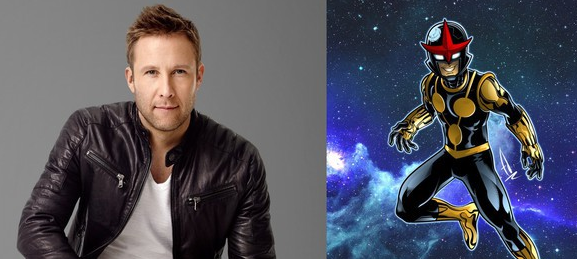 超人2.png 超人2.png