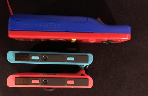 任天堂Switch与Wii U、3DSLL真机对比图