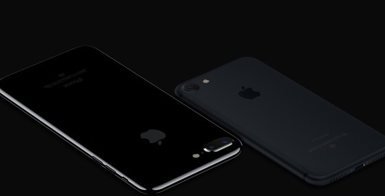 富士康暂停多条iPhone生产线运营