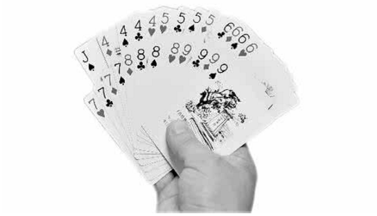 三扣一扑克游戏到底应该怎么玩？